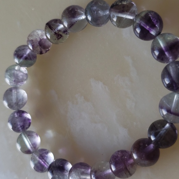 Natural purple colors Fluoride crystal quartz 9mm beads bracelet - Picture 4 of 4